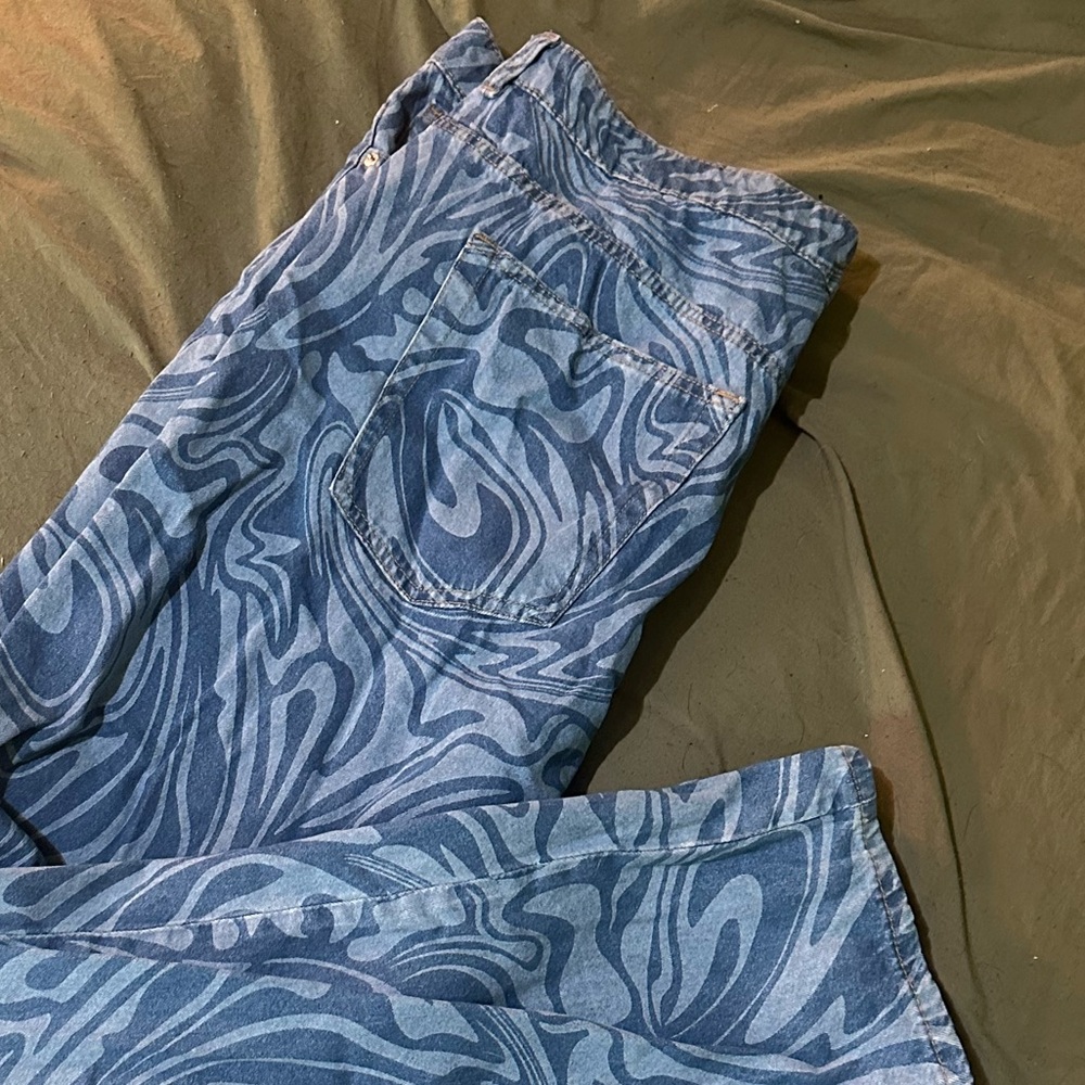 Patterned baggy high rise jeans - Picture 2 of 3